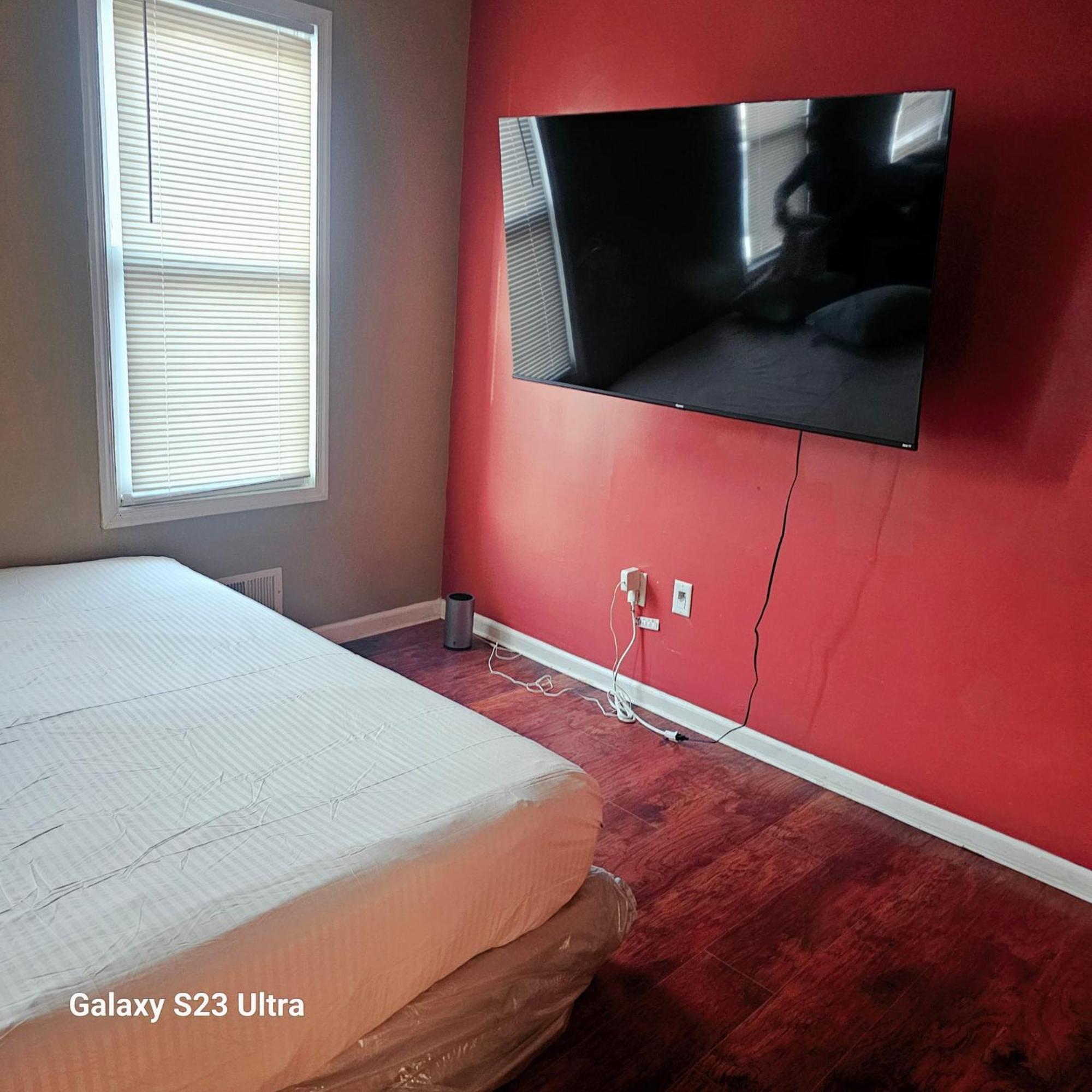 Divine Villa & Resorts Guest House - 283 Lehigh Ave 뉴어크 외부 사진
