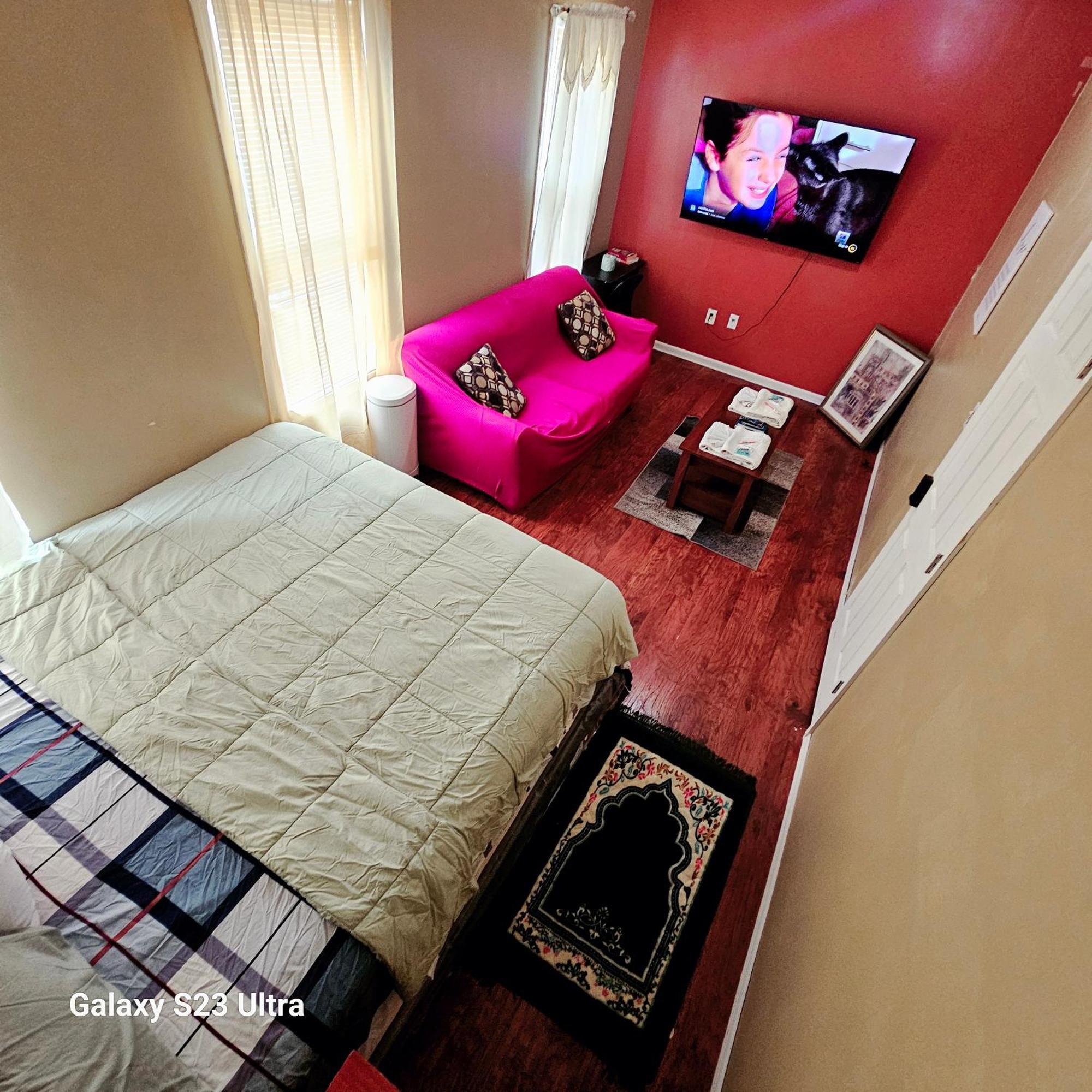 Divine Villa & Resorts Guest House - 283 Lehigh Ave 뉴어크 외부 사진